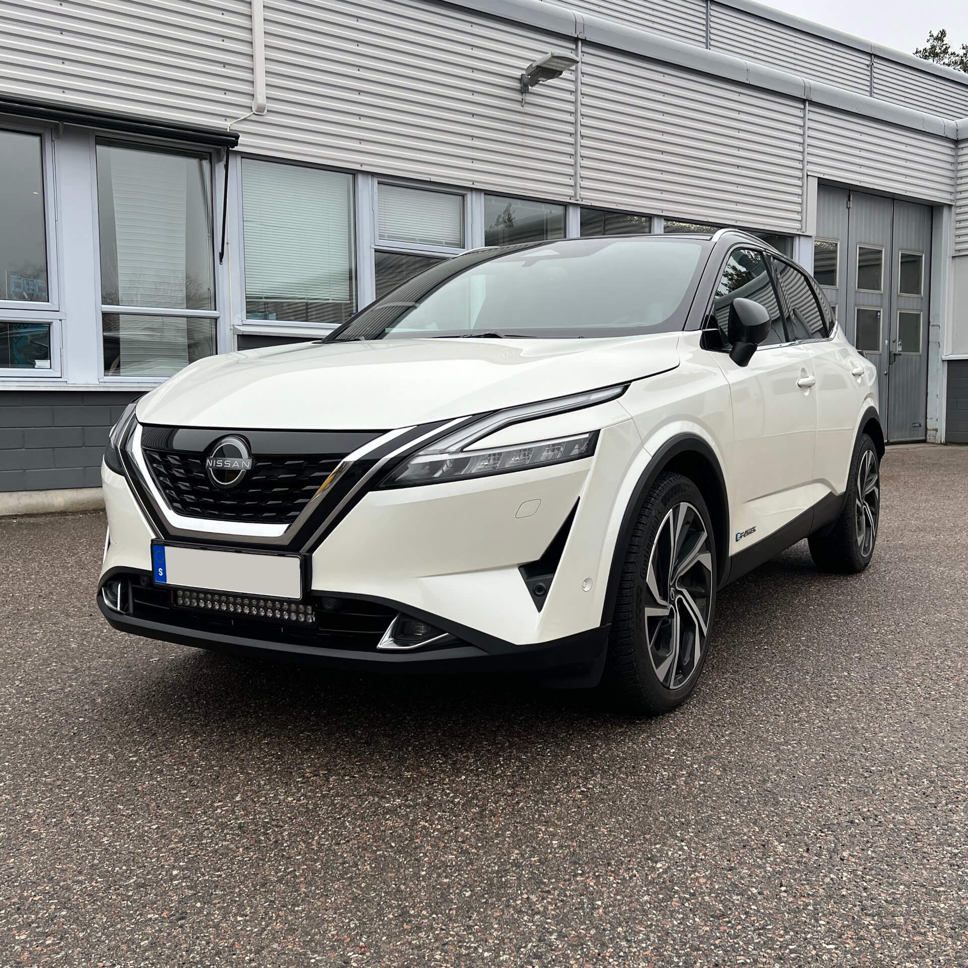 Nissan Qashqai 2021- Modellanpassat Extraljus-kit, Vision X