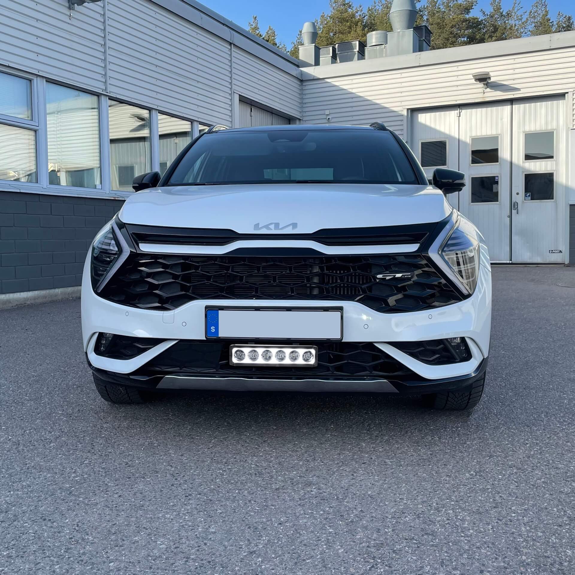 Kia Sportage 2022- Vehicle Specific AUX Light kit, Vision X
